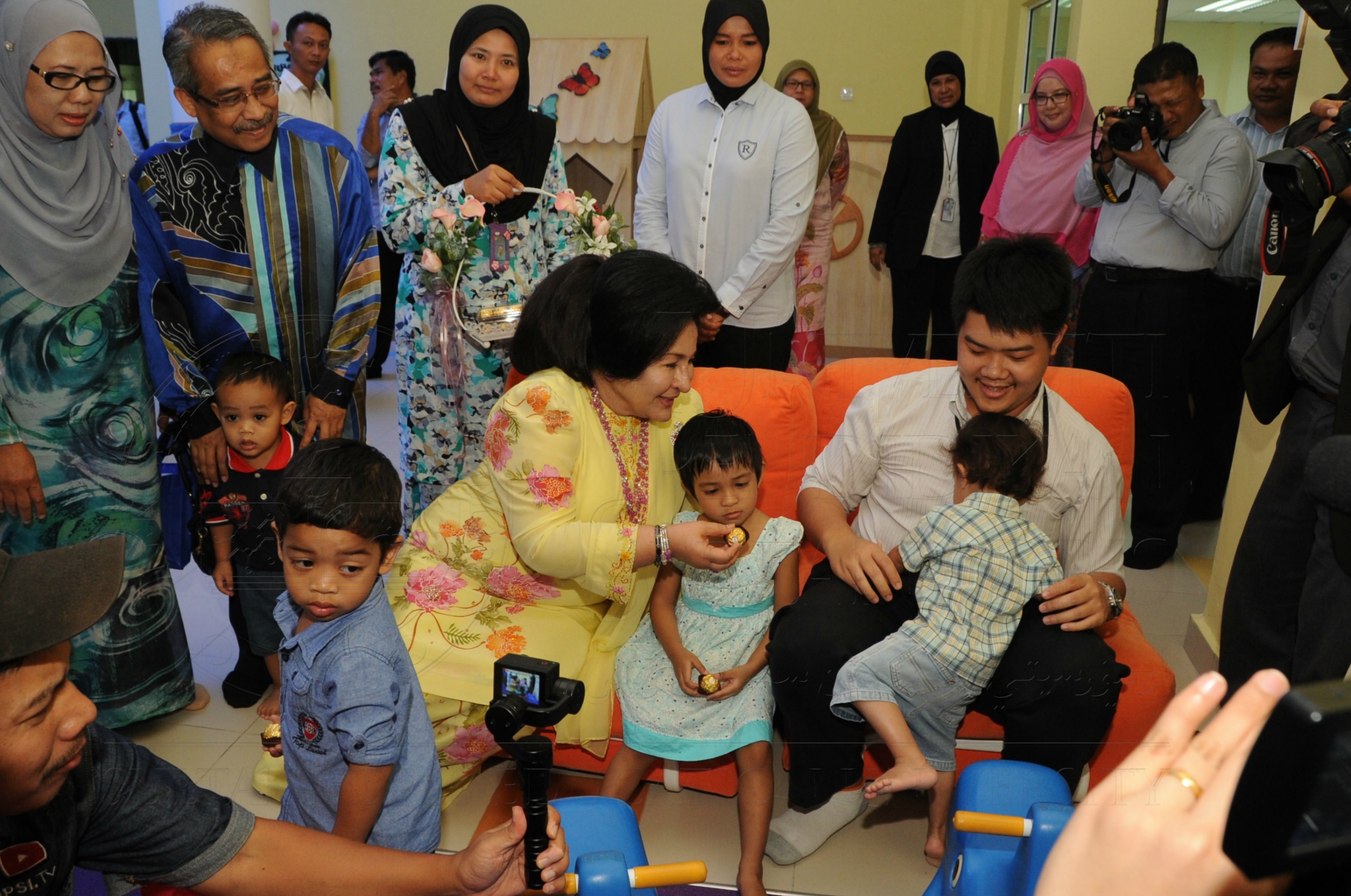 PRO16 32 NCDC HAS 3698